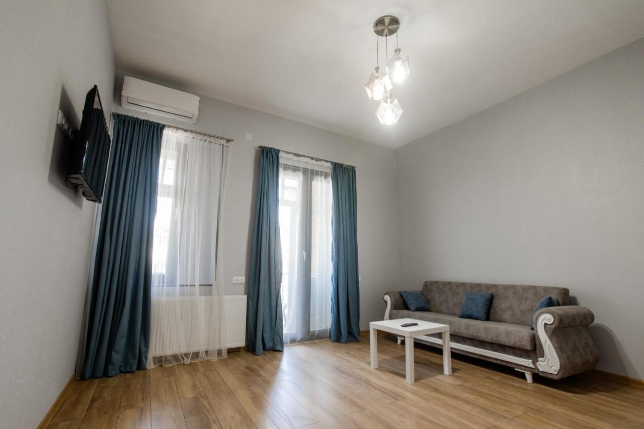 טביליסי Meidan Bazaar Prime Location Apartment מראה חיצוני תמונה